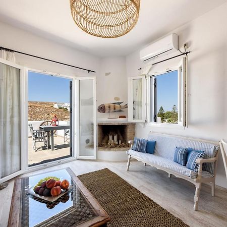 Hara'S Villa In Naousa , Paros Extérieur photo