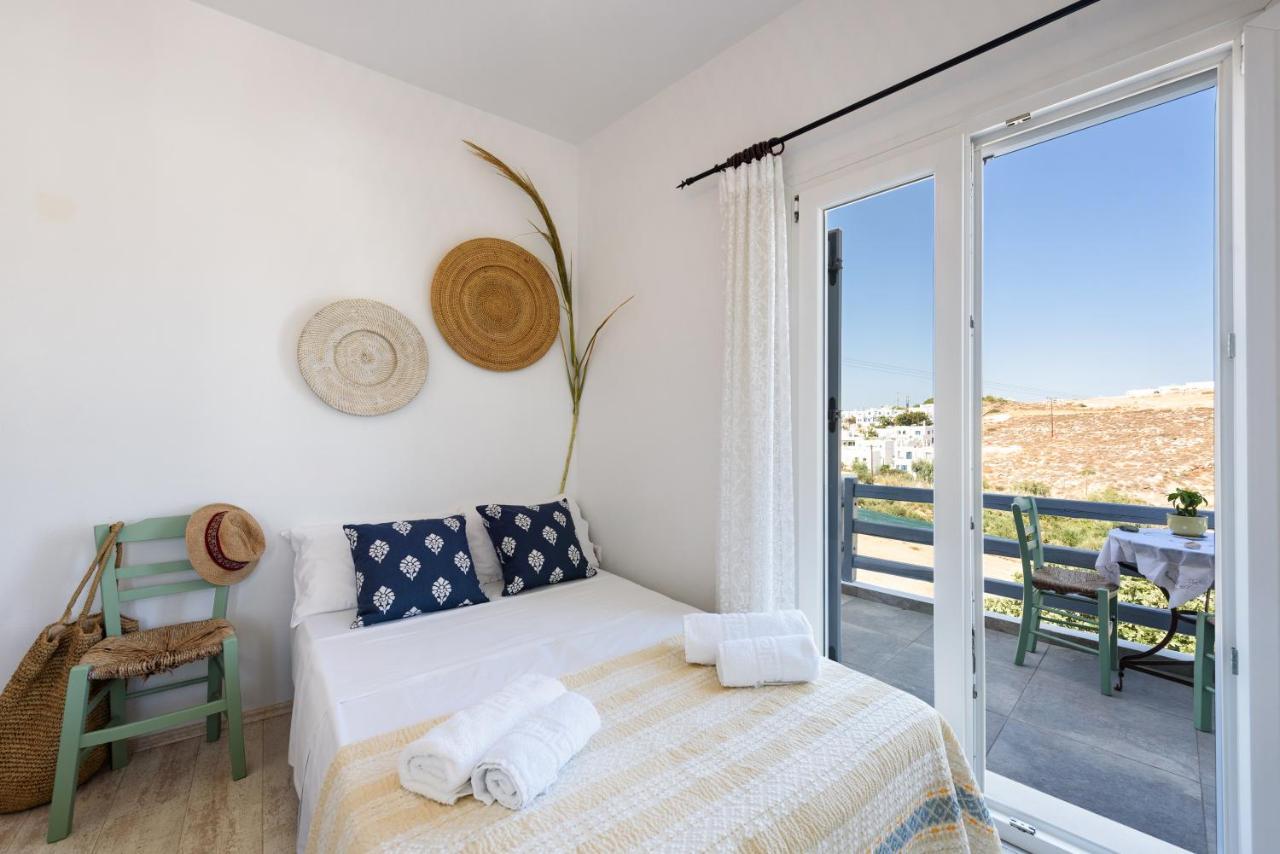 Hara'S Villa In Naousa , Paros Extérieur photo