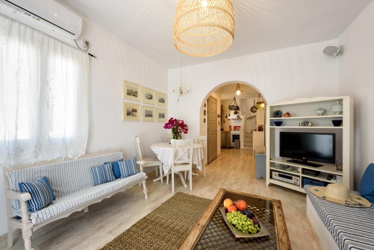 Hara'S Villa In Naousa , Paros Extérieur photo